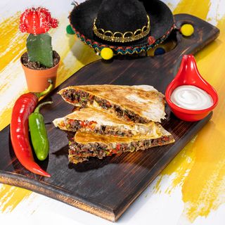 საქონლის ხორცის  კესადია