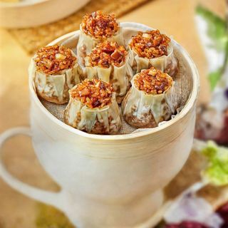 46.shao mai di riso glutinoso e maiale(3pz)糯米猪烧卖