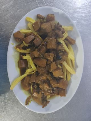 Jibia En Salsa (1/2 Ración)