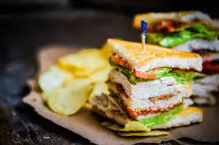 Sándwich De Miga Triple