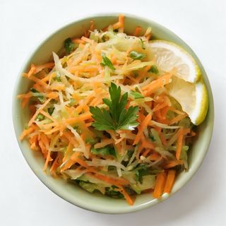 331. Витаминозна салата (350г)