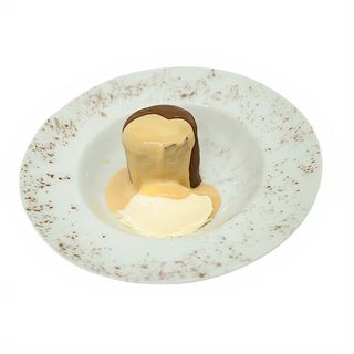 Coulant De Chocolate Blanco Con Helado