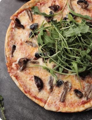 Пицца с грибами