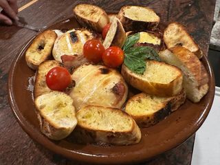 Tomino Piemontese Guanciale