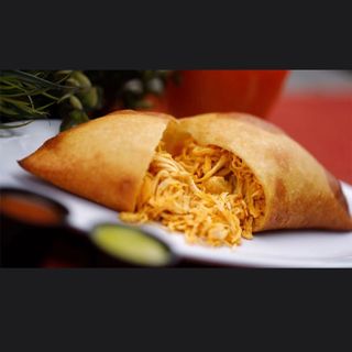 Empanada De Pollo