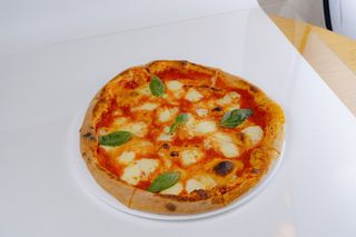 Пицца "Маргарита" (400 г)