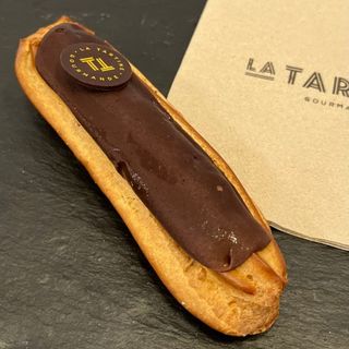 Eclair de Chocolate