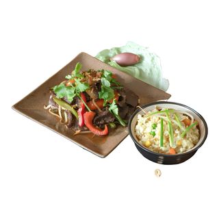 29.Wołowina Bo Luc Lac