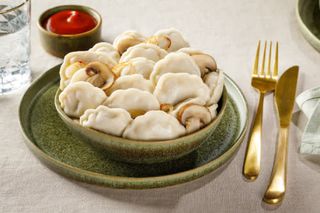 Вареники З Картоплею Та Грибами (1кг)