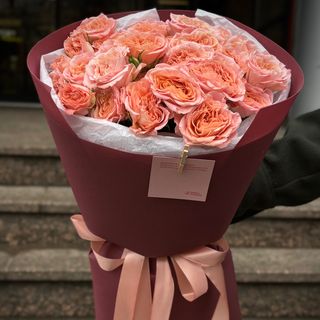 11 кущових троянд Sundial