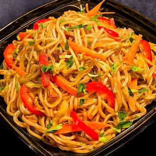 Noodles cu legume