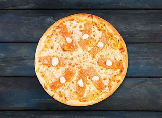 Pizza De Queso Y Salmón (20 Cm.)
