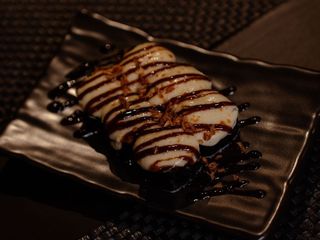 Запечений рол з лососем (250g)