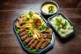 Platou ceafa & mici (4 persoane)