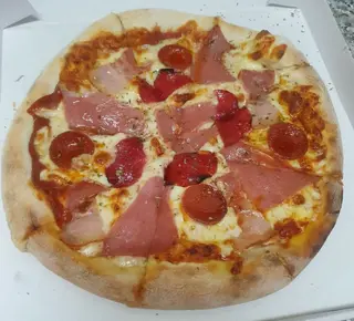 pizza 4 estaciones