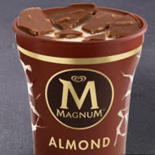 Magnum Almond (440ml)