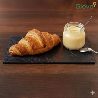 Croissant alla crema