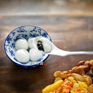 210A - Dolce di riso al vapore