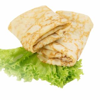 Naleśniki z kurczakiem, serem i pieczarkami