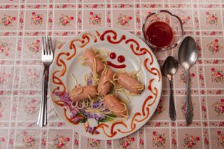 Сосиски с макарошками 