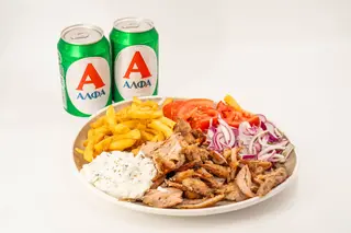 2 x Giros svinjski velika porcija  + 2 x Alfa pivo + porcija Tzatziki