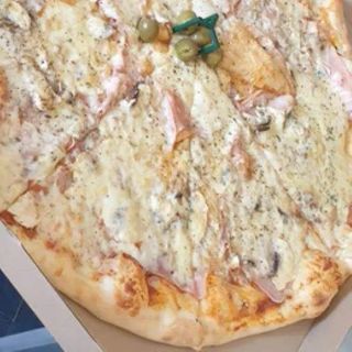 Capricciosa pizza 25cm