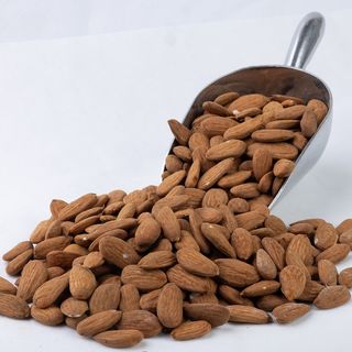 ნედლი ნუში 1კგ