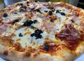 Pizza cu carne ø 30cm