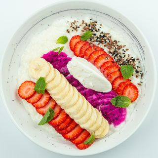 Рисовая каша с фруктами (440г)