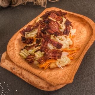 Încoronați cu bacon