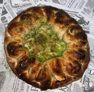 Pan Con Ajo Y Perejil (Ración)