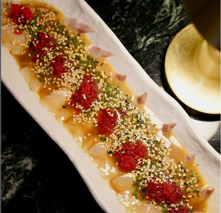 Tiraditos De Lubina Aquanaria Y Ponzu