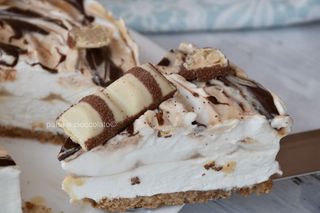 Fetta di torta speciale bueno white