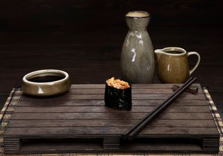 Սուշի գունկան Կծու Օձաձուկ