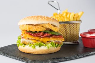 Burger Cordon Bleu & Frites