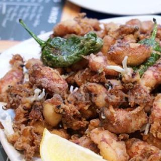 Puntillas con padrón (ración)