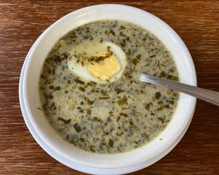 Szczawiowa z Ziemniakami i Jajkiem