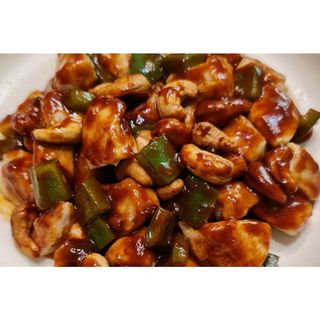 Schezwan Vegetable With Cashewnuts