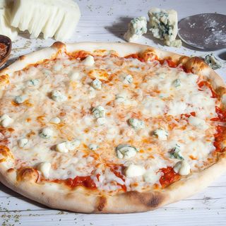 Pizza 4 Formaggi (40 Cm.)
