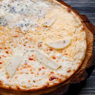 Pizza 4 fromages 