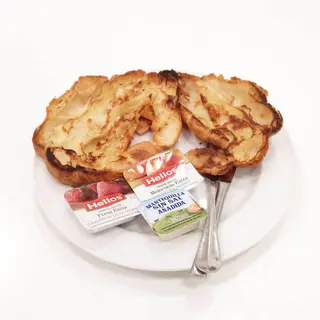 Cruasán Plancha Mantequilla, Más Mermelada De Fresa