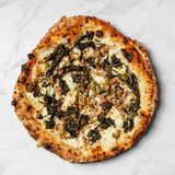 Salsiccia e friarielli a rot e carrett'