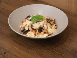 Pâtes Poulet Sauce Aux Champignon