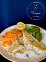 Лаврак на плоча с броколи и моркови 400гр