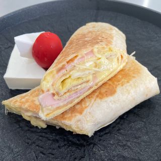 Burrito omlet sa slaninom i šunkom 350gr