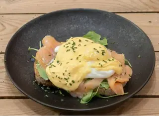 Huevos Benedictinos 