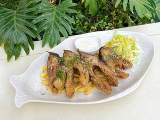 Короп смажений з часниковим соусом 250/50г