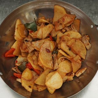 Scodella di patate piccante