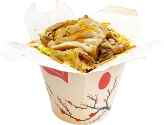 4-Tallarines Con Muslo De Pollo