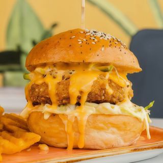 Hamburguesa De Pollo Crujiente